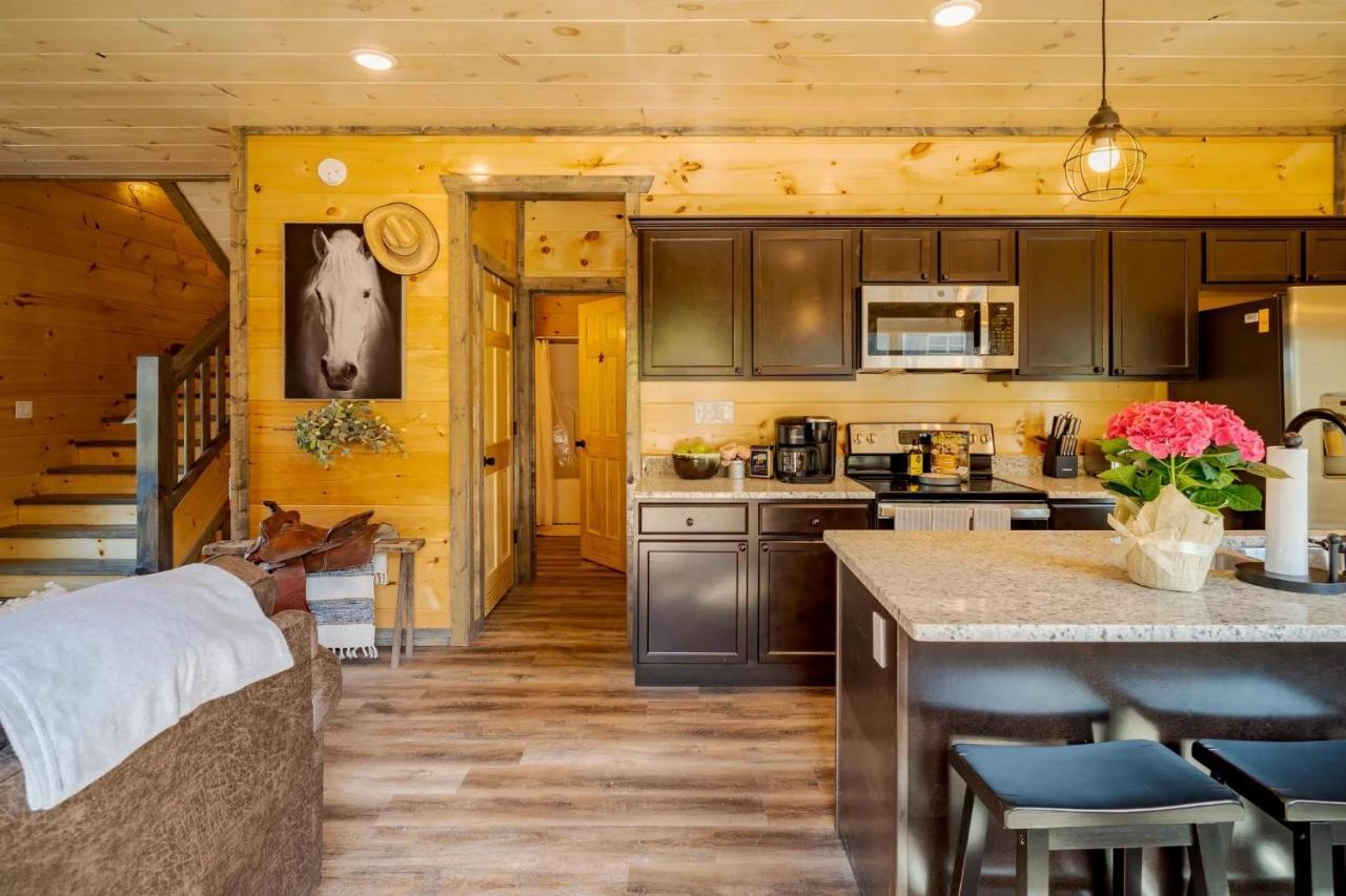 Barrstone Ranch Sevierville Esterno foto